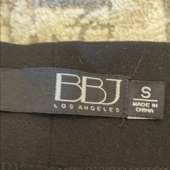 Woman's Hi Rise Black Wide Leg Stretch Pants For Office or Casual - Picture 2 of 8